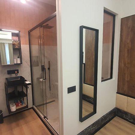 Retiro Studio Madrid Ngoại thất bức ảnh
