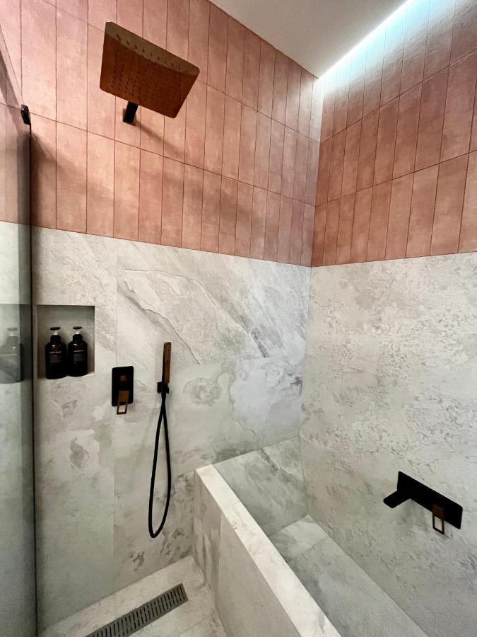 Retiro Studio Madrid Ngoại thất bức ảnh