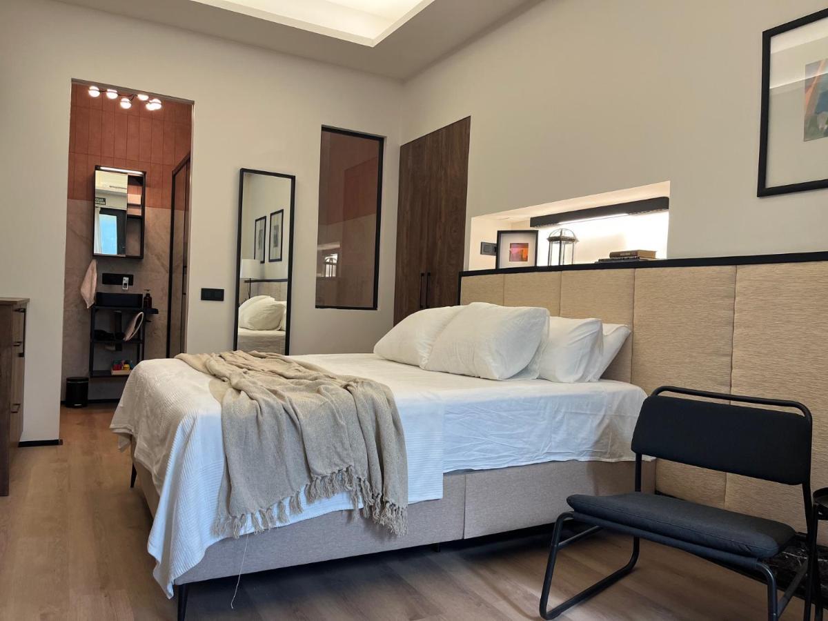 Retiro Studio Madrid Ngoại thất bức ảnh